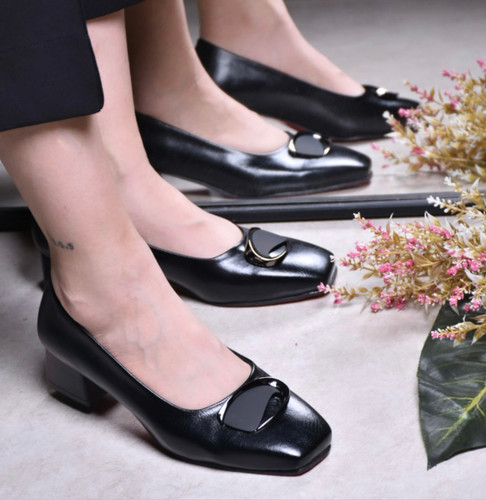 مجلسی پاشنه ۳ سانت